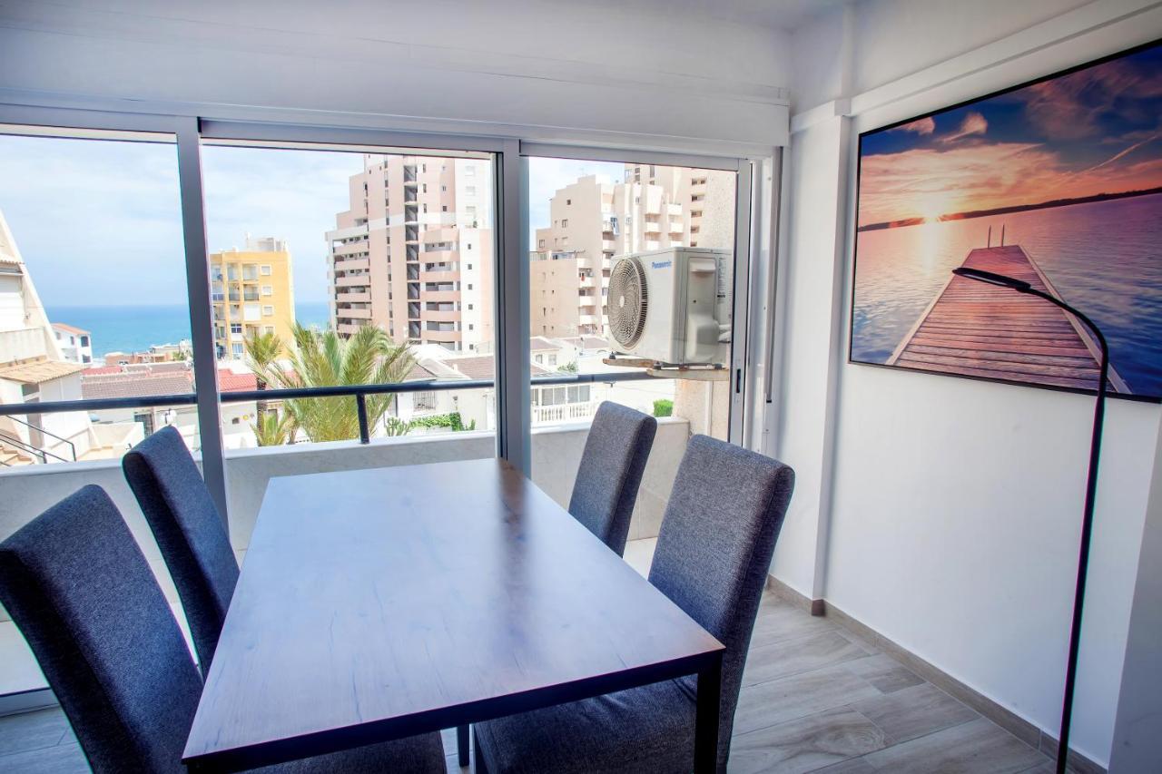 Apartment In La Mata Gabriele ตอร์เรเวียคา ภายนอก รูปภาพ