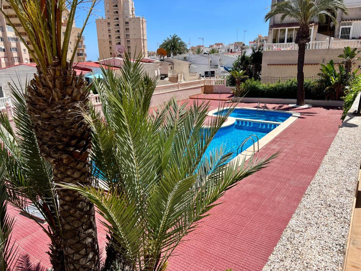 Apartment In La Mata Gabriele ตอร์เรเวียคา ภายนอก รูปภาพ