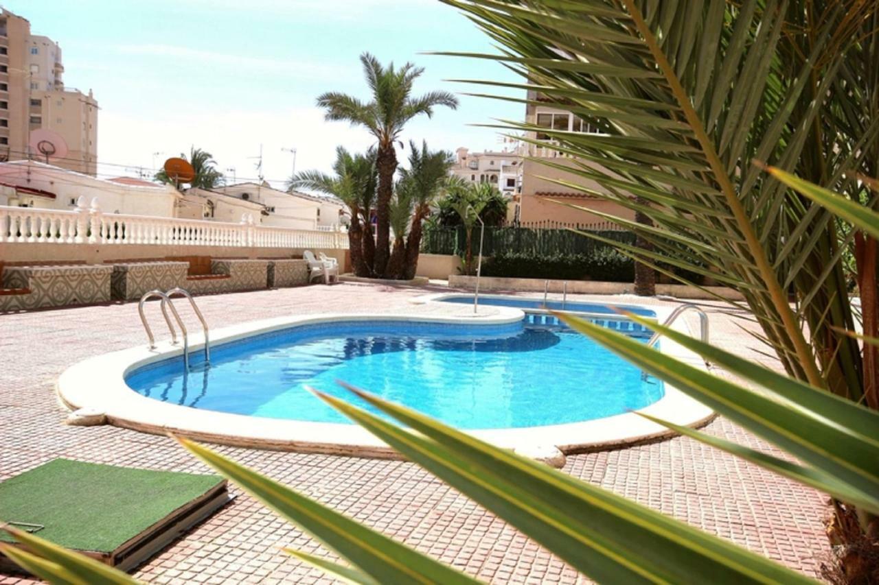 Apartment In La Mata Gabriele ตอร์เรเวียคา ภายนอก รูปภาพ