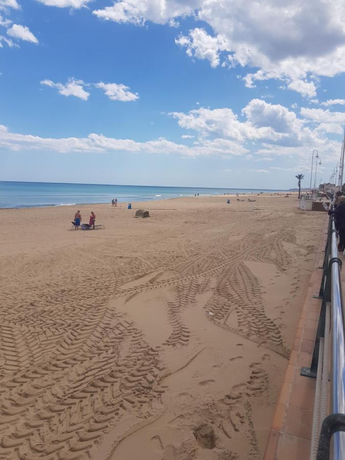 Apartment In La Mata Gabriele ตอร์เรเวียคา ภายนอก รูปภาพ